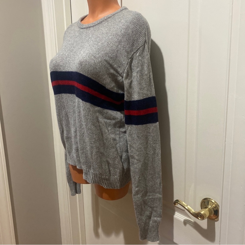 BRANDY MELVILLE Crew Neck Sweater Gray Blue Red Stripe Size OSFA S Small - Picture 9 of 12